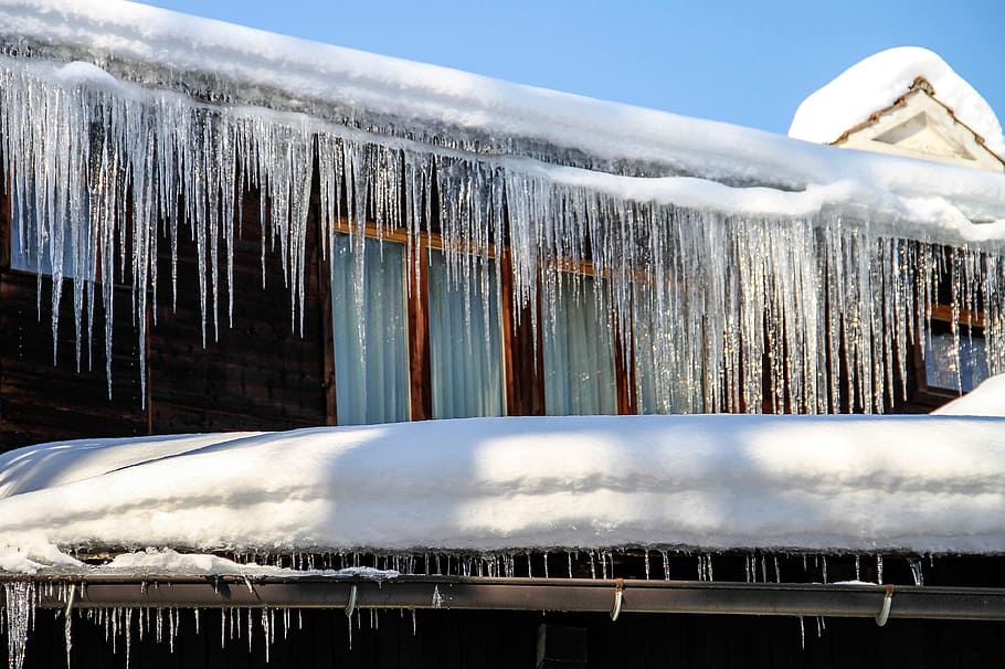 Tips On Maintaining Gutters This Winter