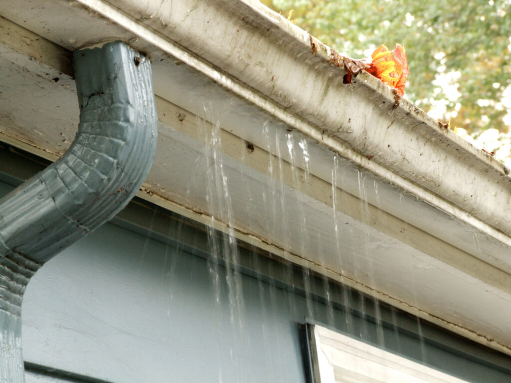 Gutter Problems Means Water Damage To Your Home