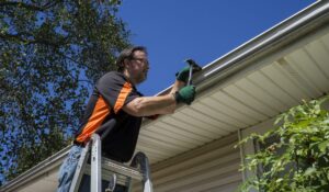 Reasons To Hire A Professional To Clean, Fix, Or Replace Your Gutters